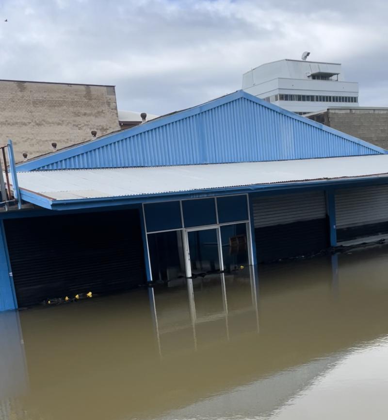 Exterior flooding picture